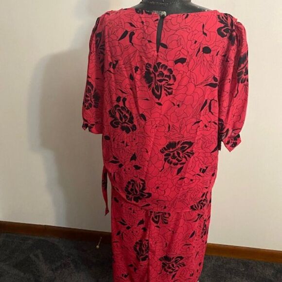 Jane Baar Vintage 80's short sleeves Red/Black Floral dress, size 20 - Picture 3 of 5